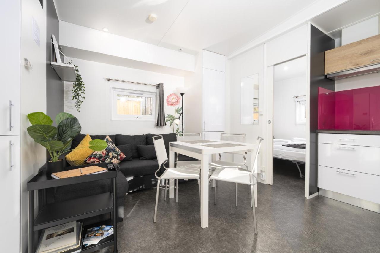 Mobilheim Am Murner See - Private Sauna + Privater Badezuber Wackersdorf Buitenkant foto